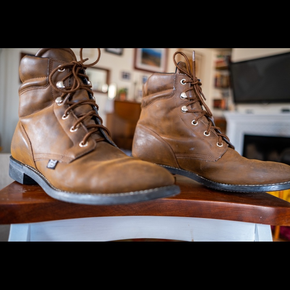 Justin Boots Roper Lace Up excellent condition
